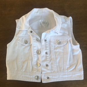 Justice denim white vest size 6/7